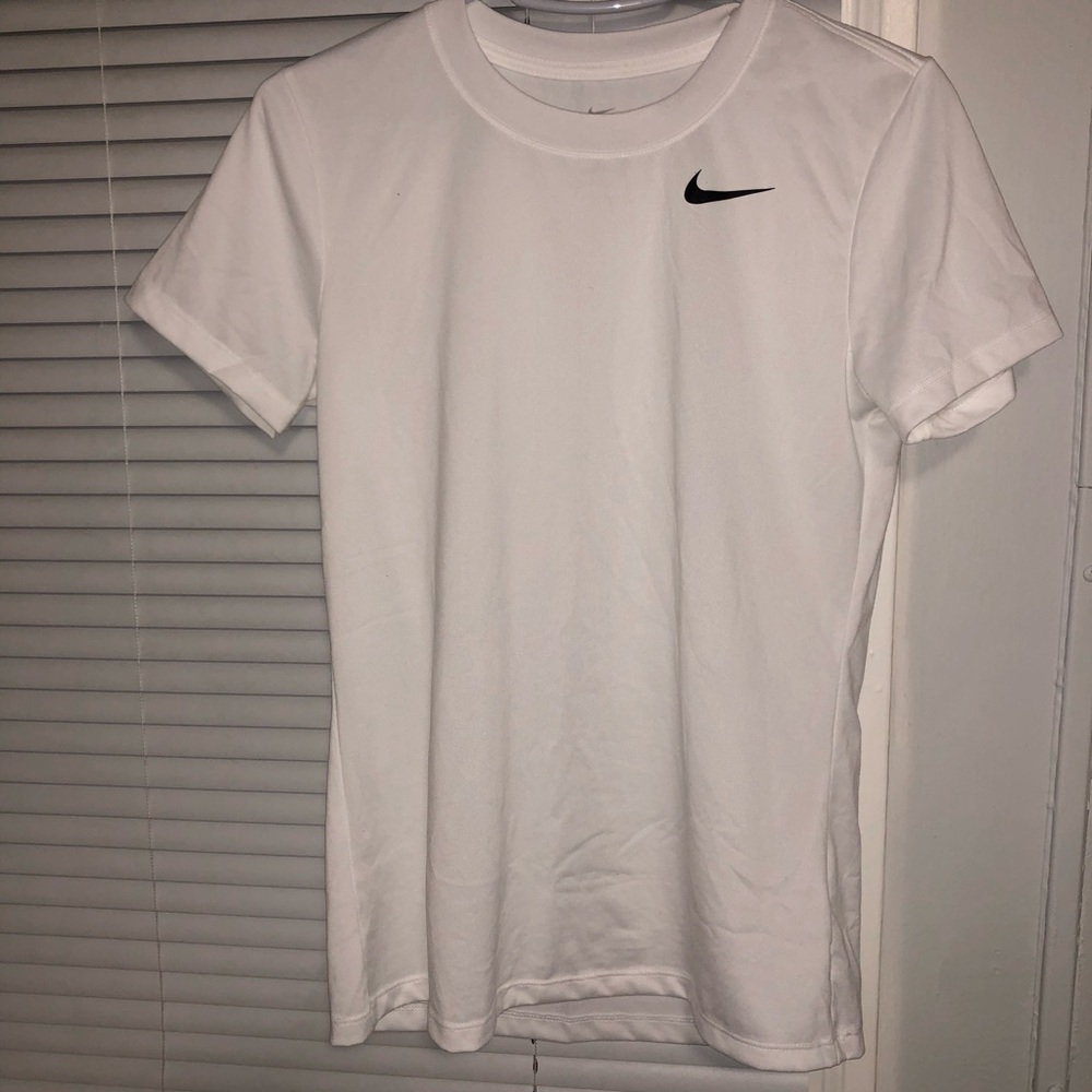 Nike t-shirt